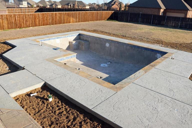 Faut-il prévoir la construction piscine à Belleville-en-Beaujolais ?